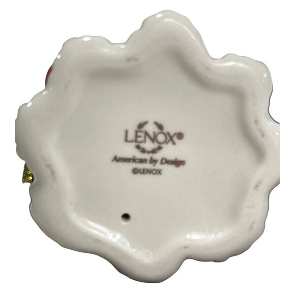 LENOX China Decorated Christmas Tree with Gold Trim & Star Ornament 4' H - Picture 6 of 7